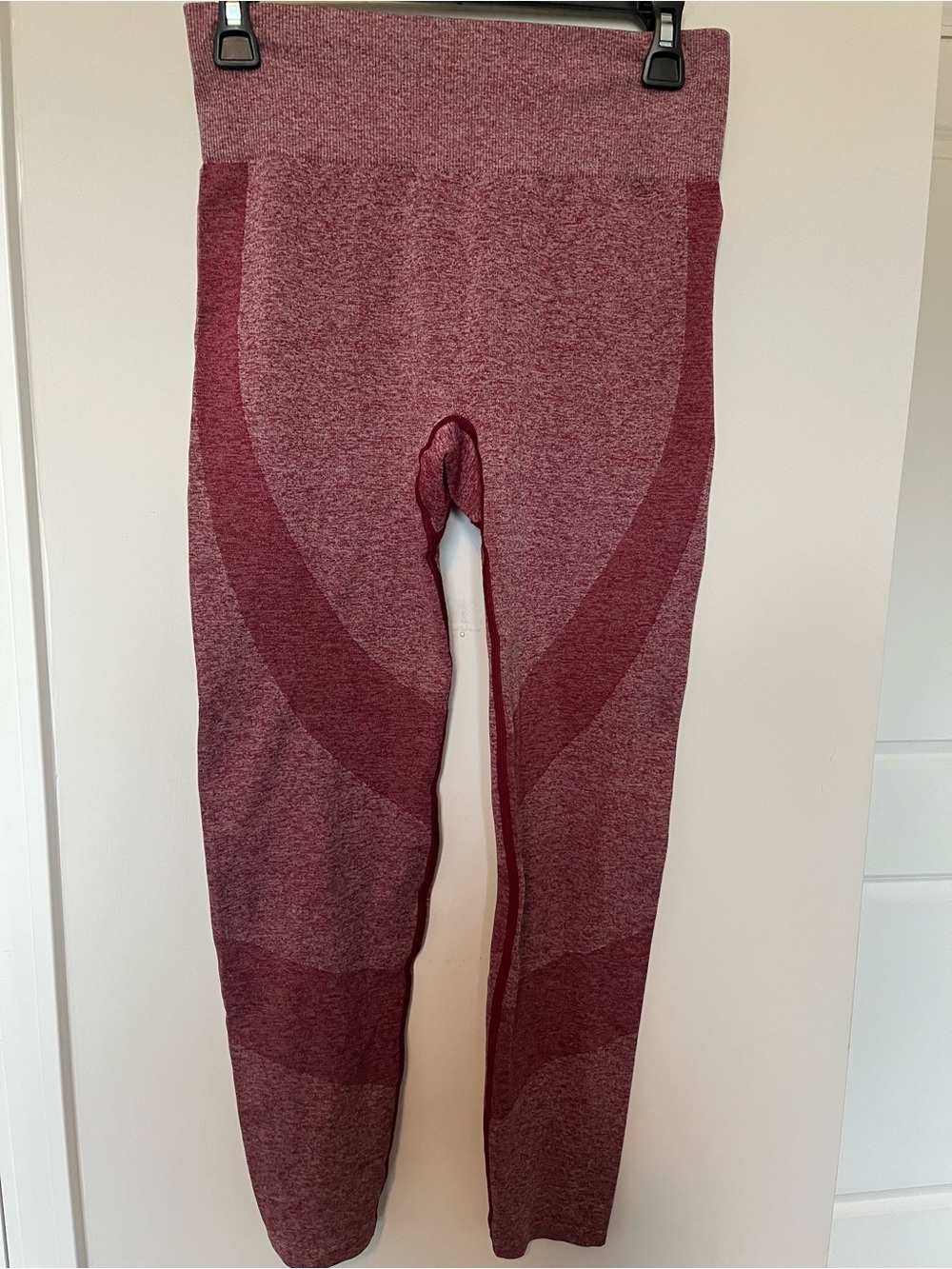 PINK Victoria's Secret Pinkish Red Seamless High-Waist Leggings - Picture 1 of 4